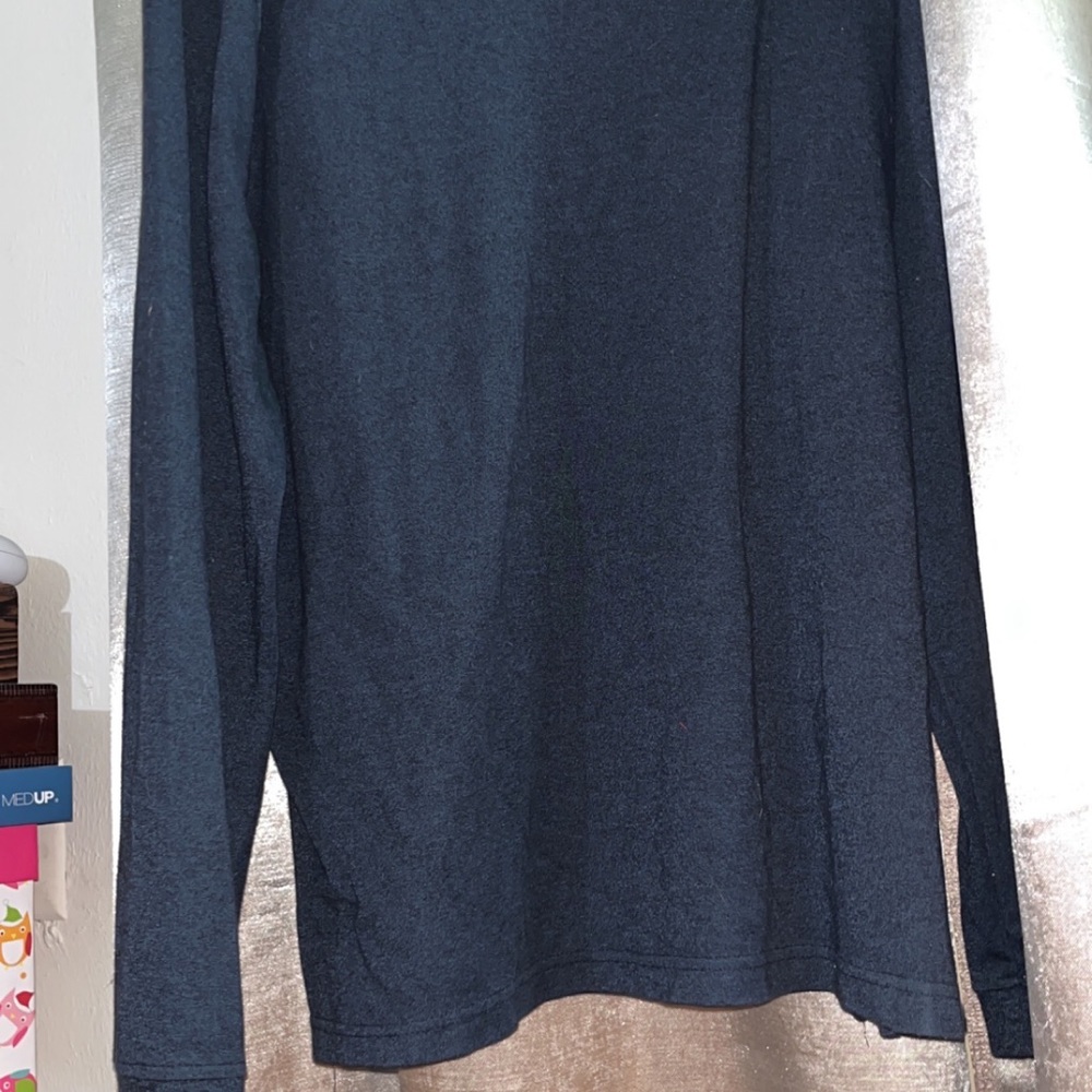 Sweater - Picture 3 of 3